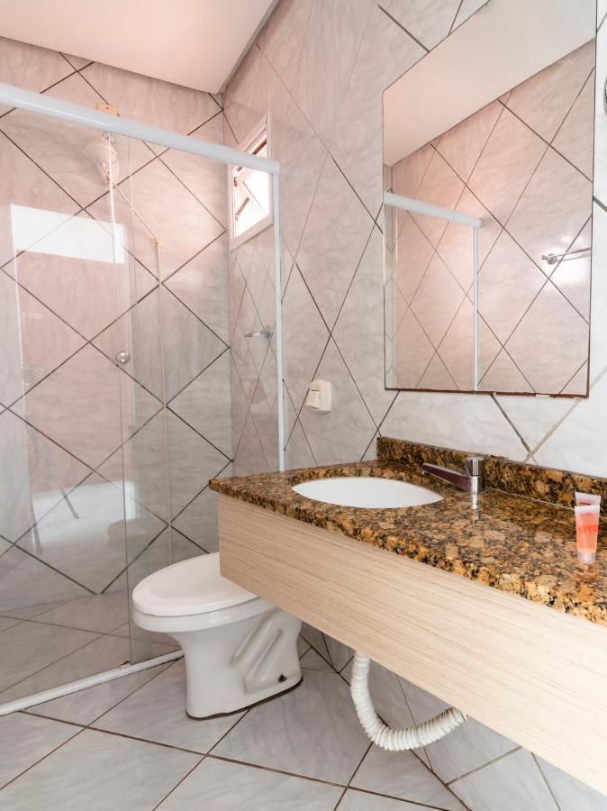 Oyo Portal Torres Hotel Passo de Torres Εξωτερικό φωτογραφία