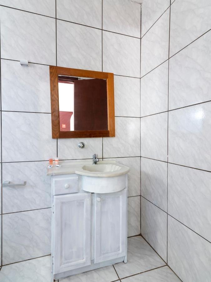 Oyo Portal Torres Hotel Passo de Torres Εξωτερικό φωτογραφία