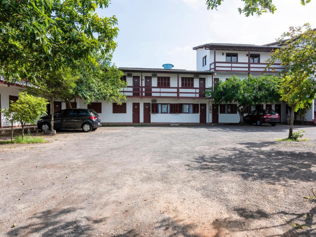 Oyo Portal Torres Hotel Passo de Torres Εξωτερικό φωτογραφία